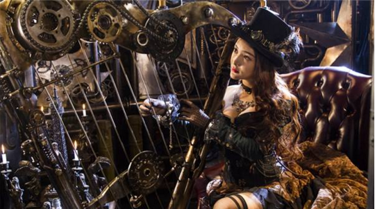 火 影 忍 者 照 美 +冥 本 子 血腥的火影村子转向开放海报