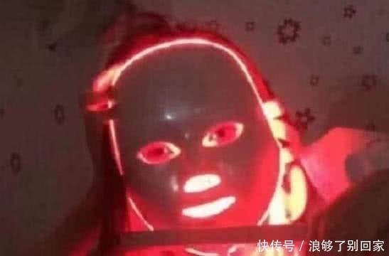 没穿内裤被同桌摸