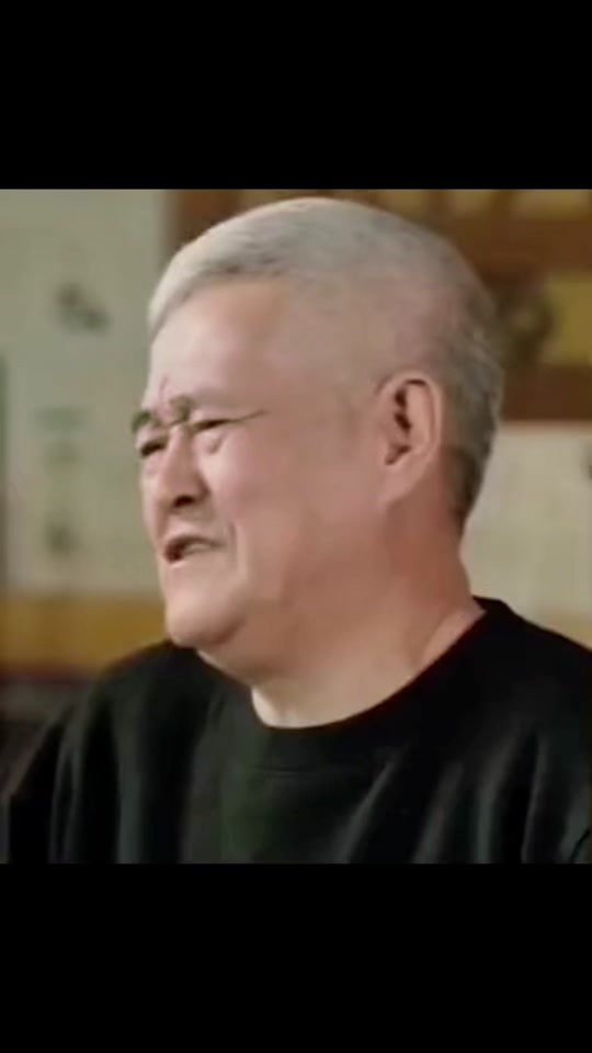 午夜精品小视频网站在线观看海报